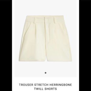 Danielle Bernstein Vanilla Trouser Short. Size 4. New with tags!